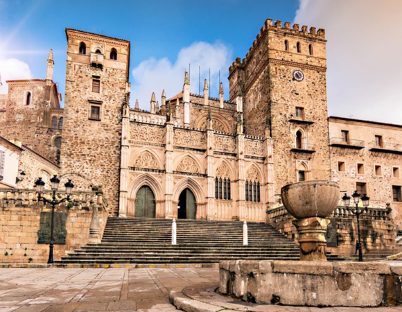 EXTREMADURA: Trujillo - Cáceres - Badajoz y Elvas: 6 al 8 de Dic